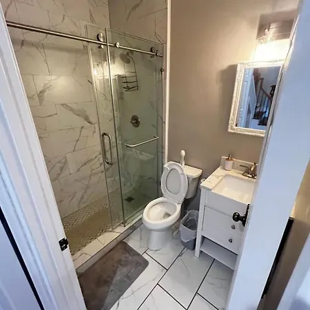 Atlanta Unit 2 Room 3 - Atlanta Bests Kept Secret Private Bedroom & Bathroom Exterior photo